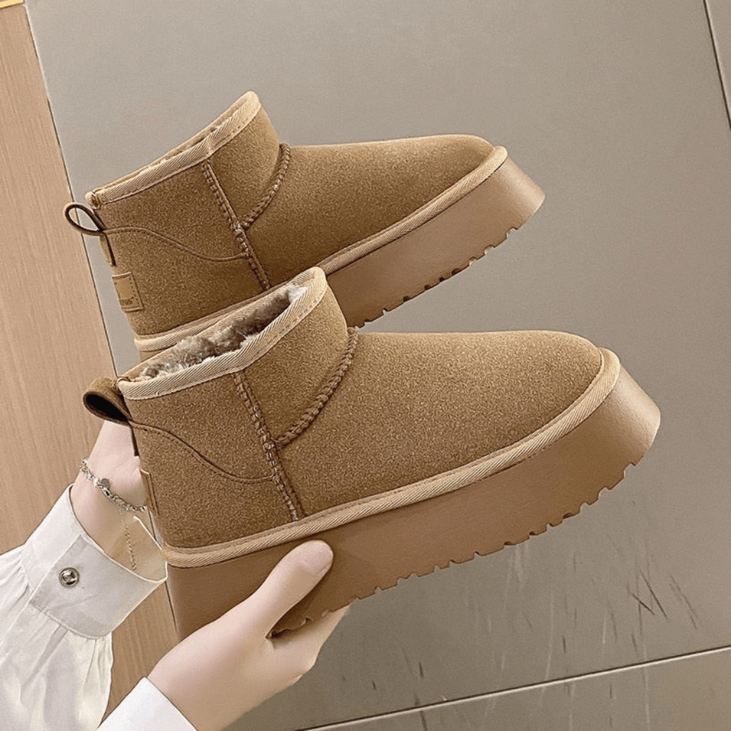 Bota-Feminina-Cano-Longo-Modelo-Ugg-Ivy-Zana-2024